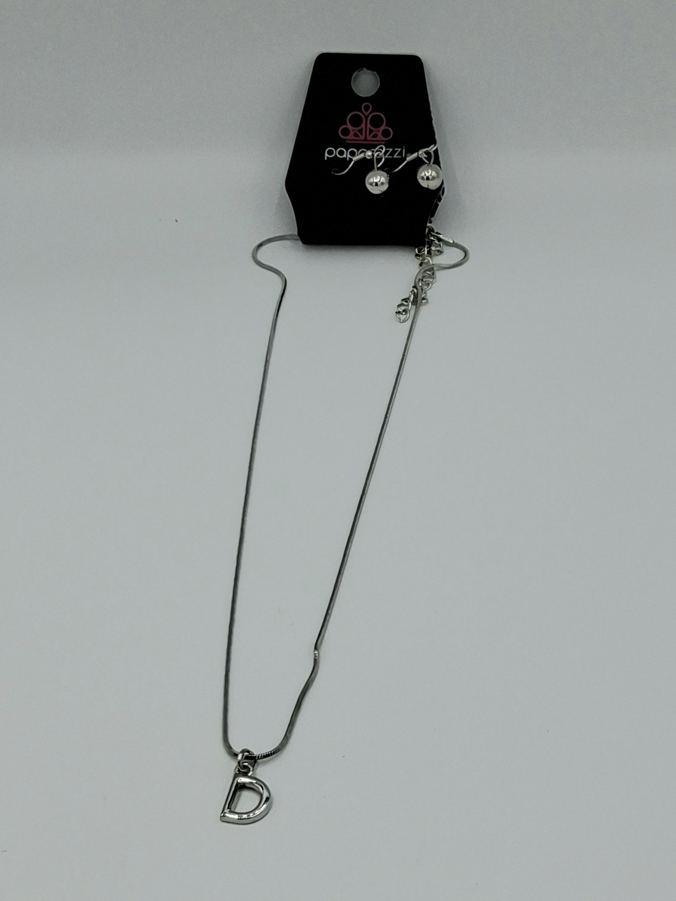 Paparazzi Necklace & Earring Set– New