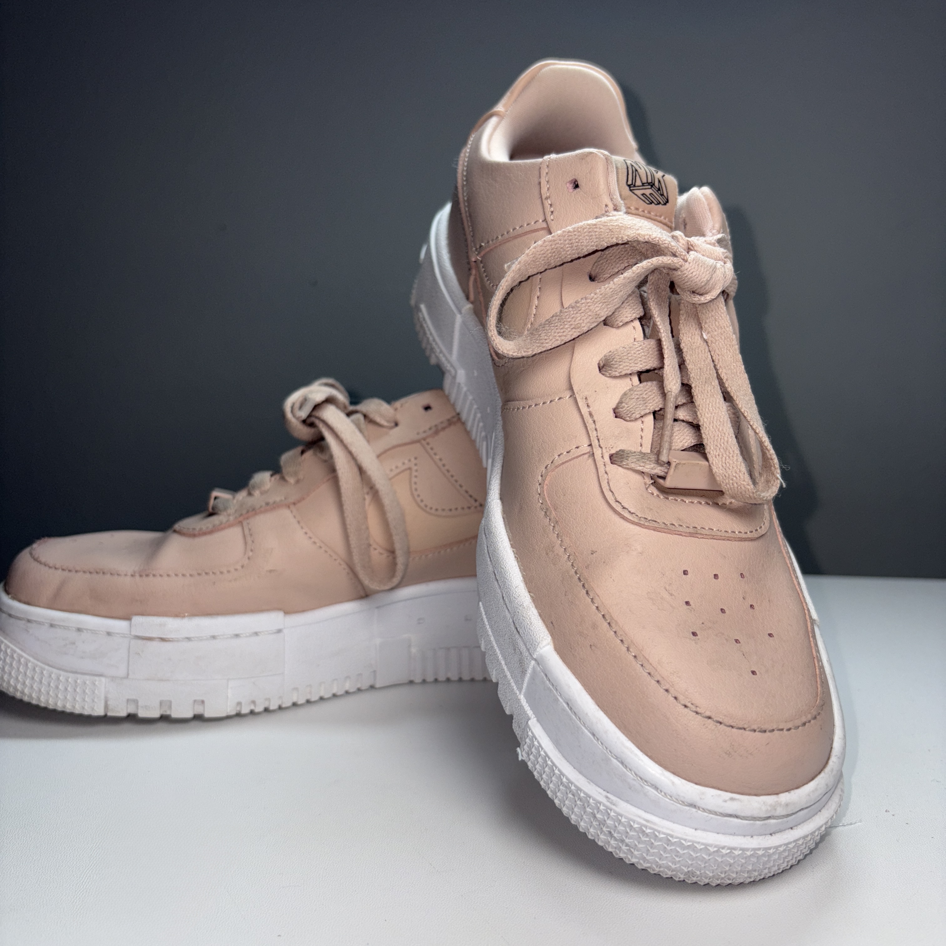 Nike Air Force 1 Womens Size 8.5 Blush Pin