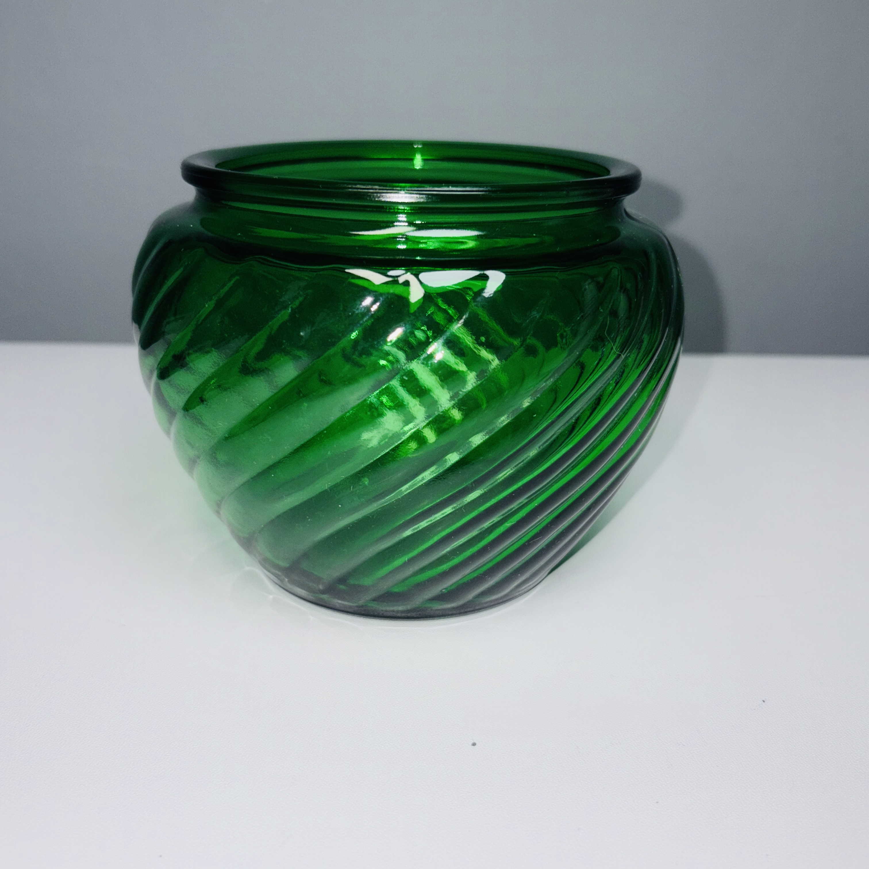 EO Brody Vintage Emerald Green Swirl Ribbed Glass Planter Bowl