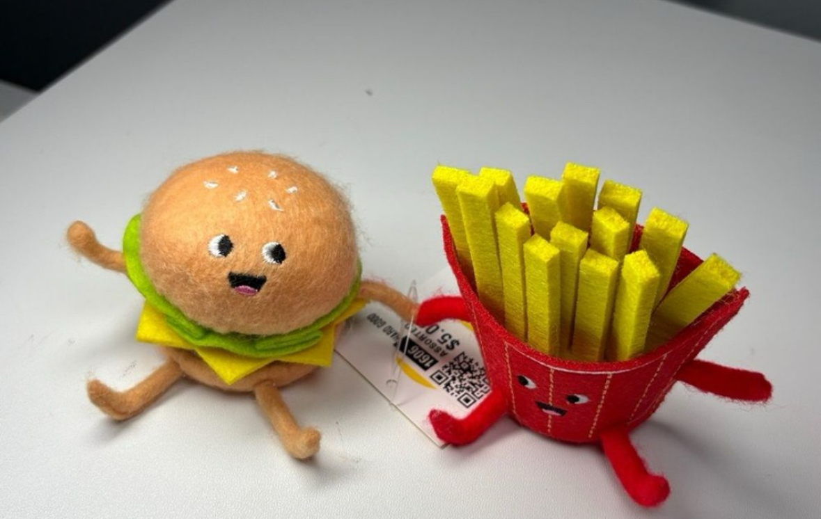 Felt Duo Cheeseburger and Fries Summer Figurines from Sun Squad nwt