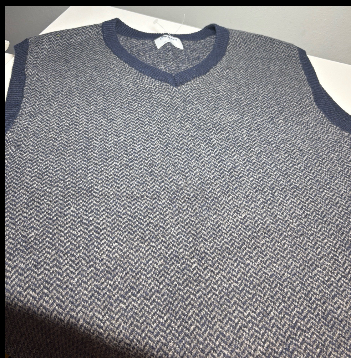 NWOT Old Navy Mens Sweater Vest Size XXL Blue Gray V Neck Herringbone Soft