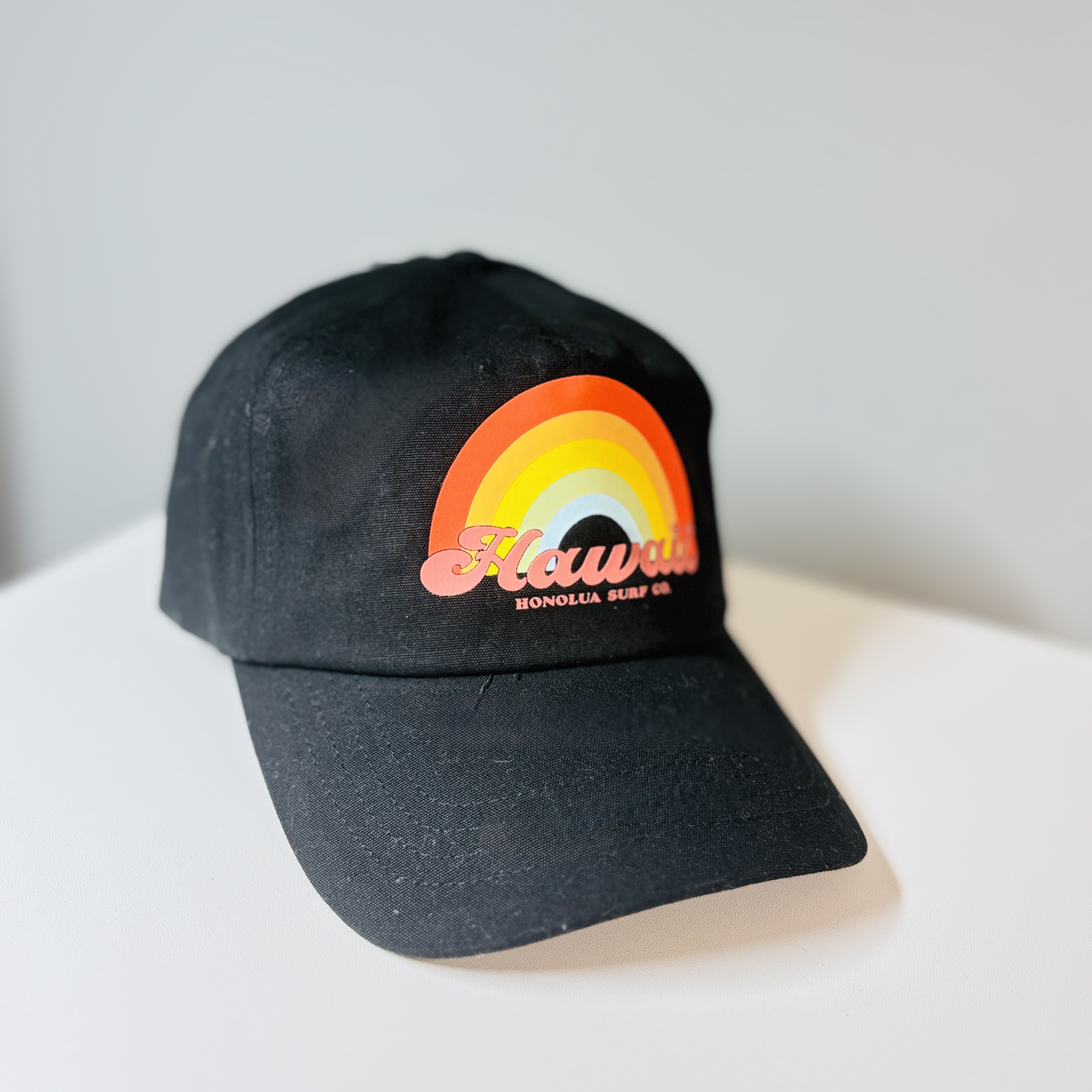 NWT Honolulu Surf CO. Hawaii Black Rainbow Adjustable Baseball Hat