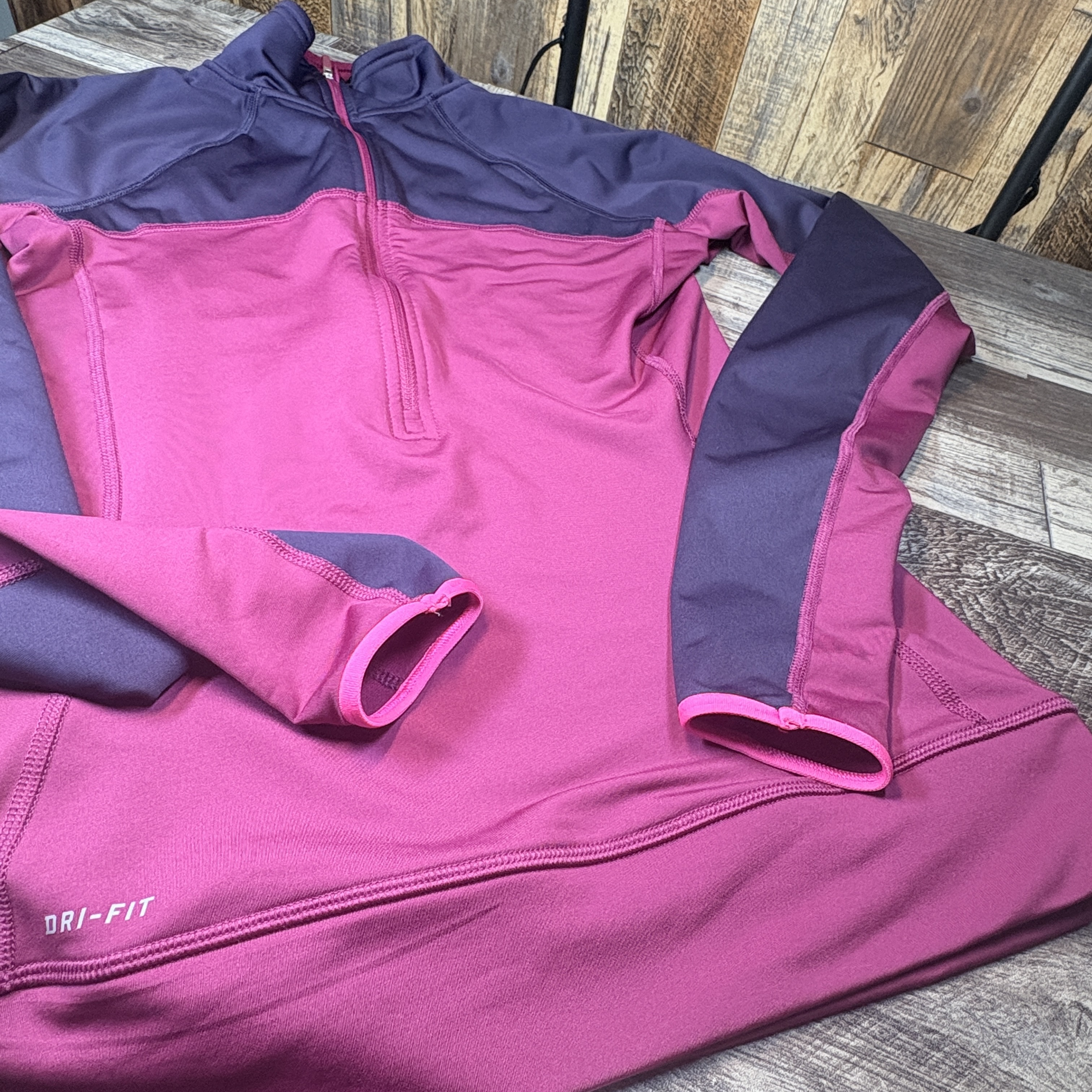 Nike Pro Women’s Dri-FIT Quarter Zip Pullover – Magenta & Purple – Size Small