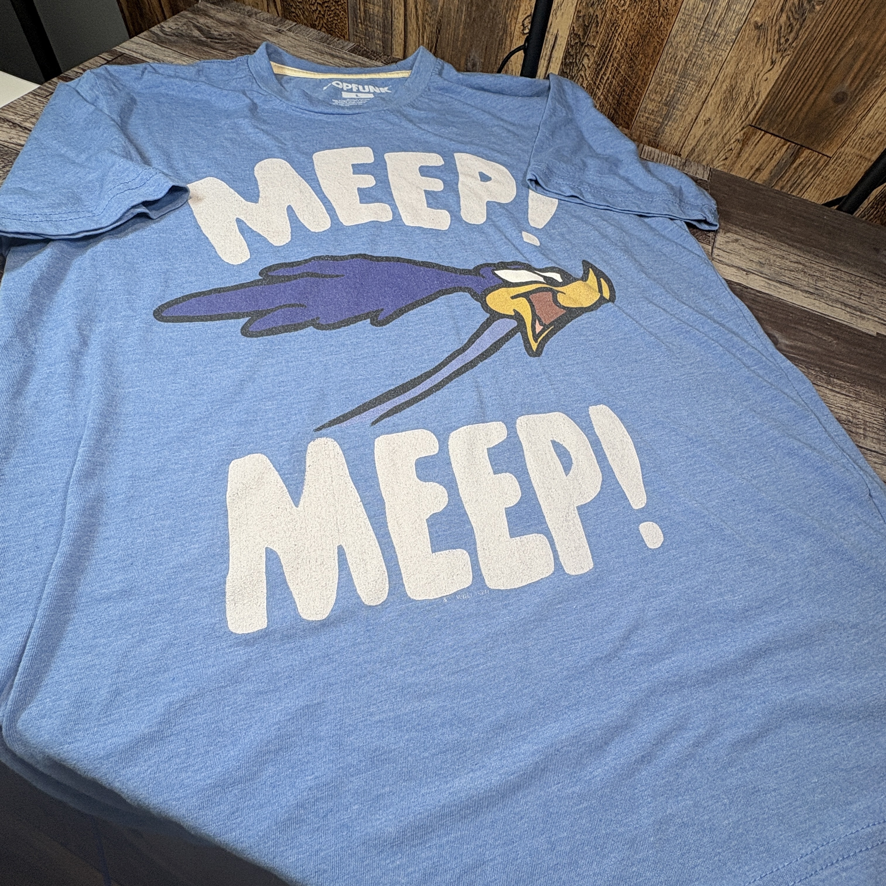 Looney Tunes “MEEP! MEEP!” Road Runner Graphic Tee by Popfunk – Blue – Size Large