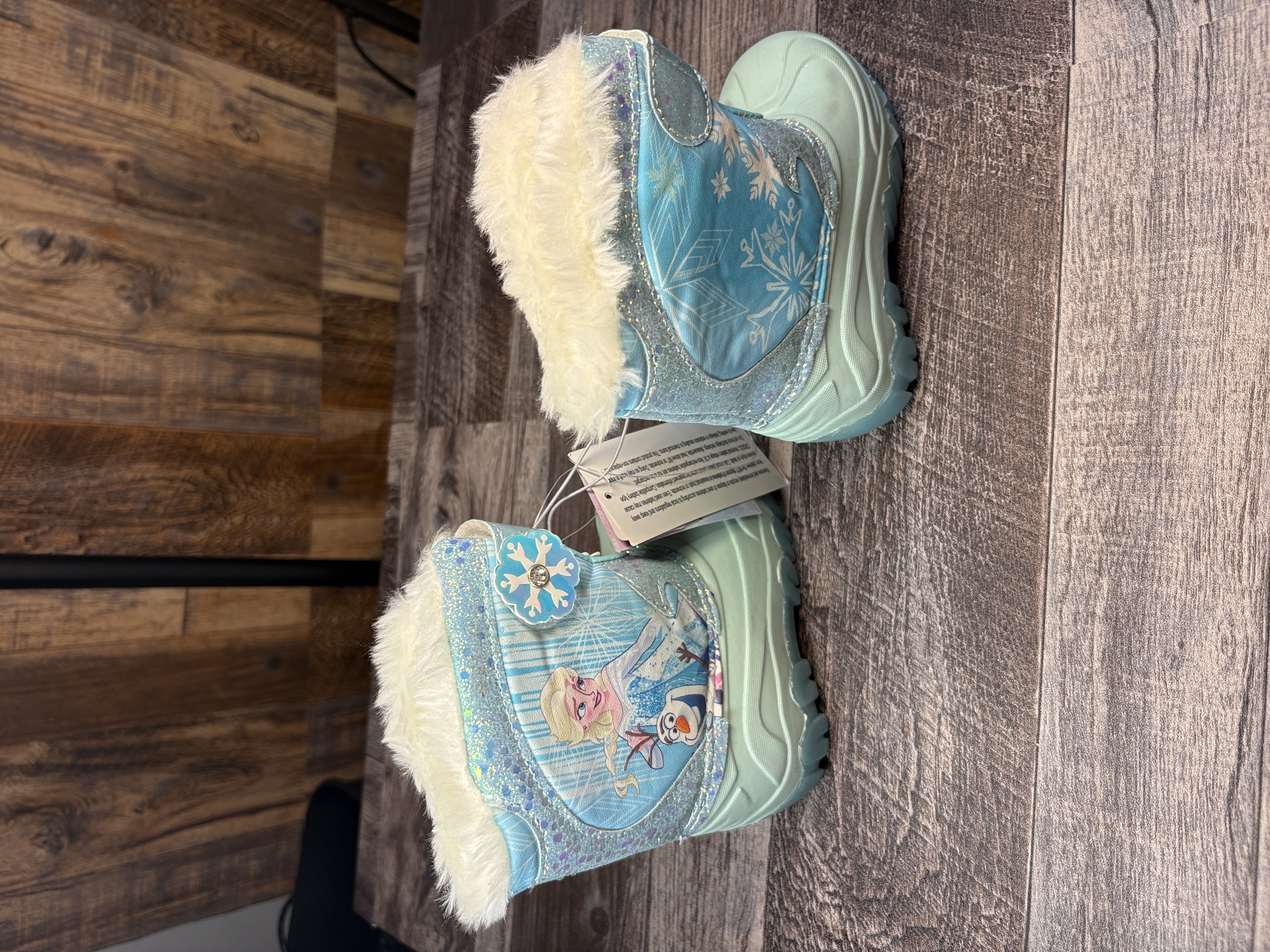 Disney Frozen Light-Up Winter Boots – Size 6 Toddler