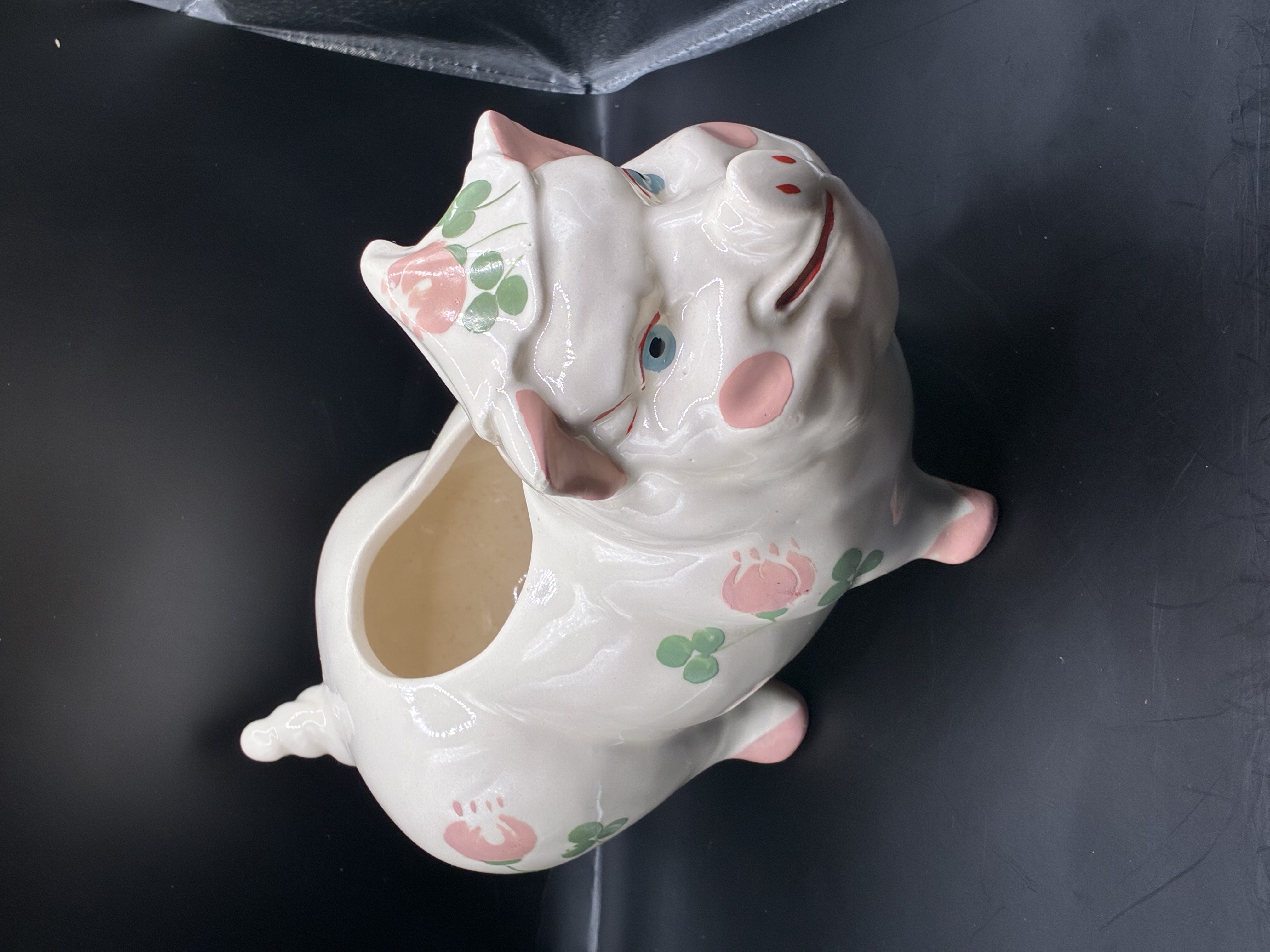 Vintage hull pottery planter