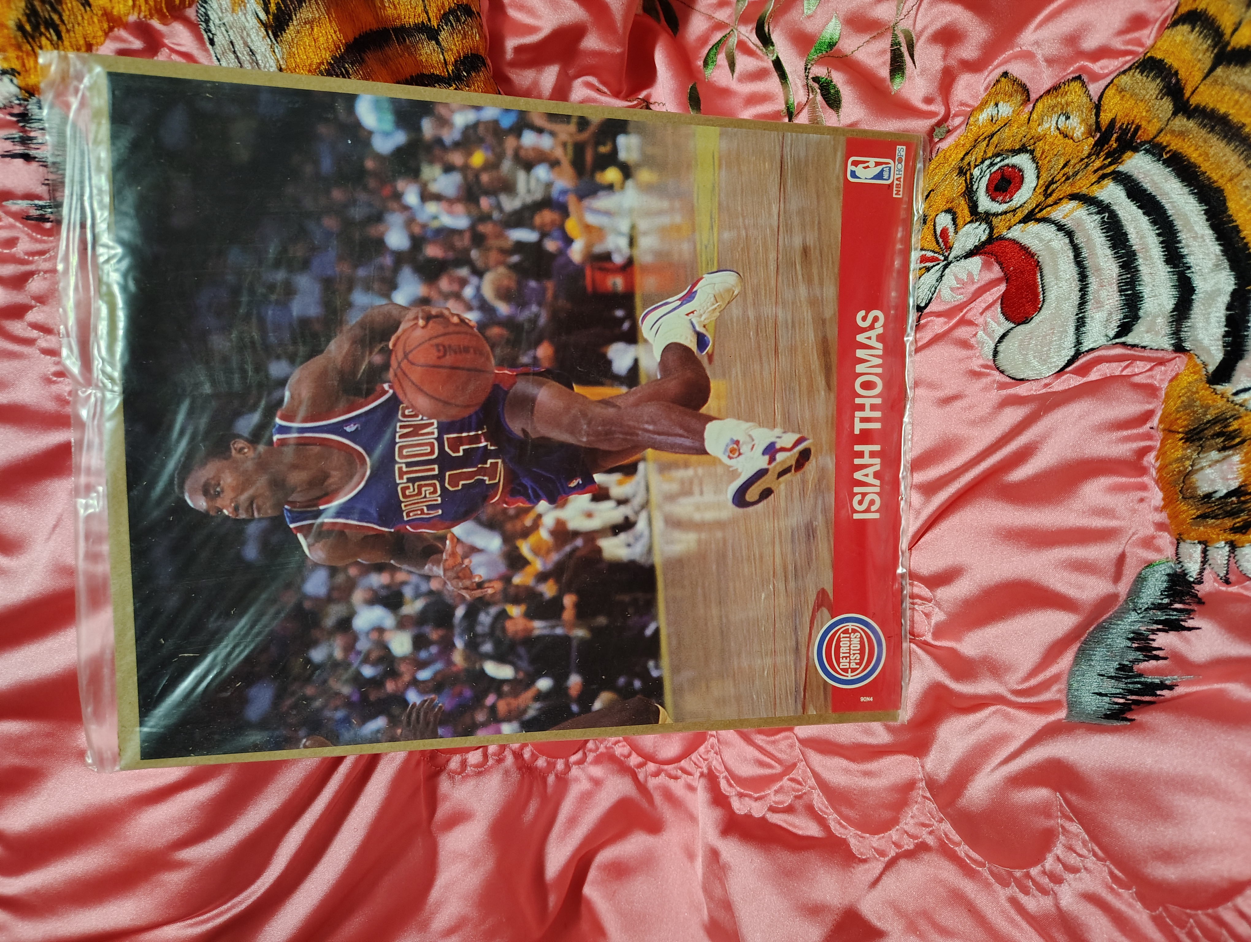 ISIAH THOMAS 8X10 NBA HOOPS ACTION PHOTO
